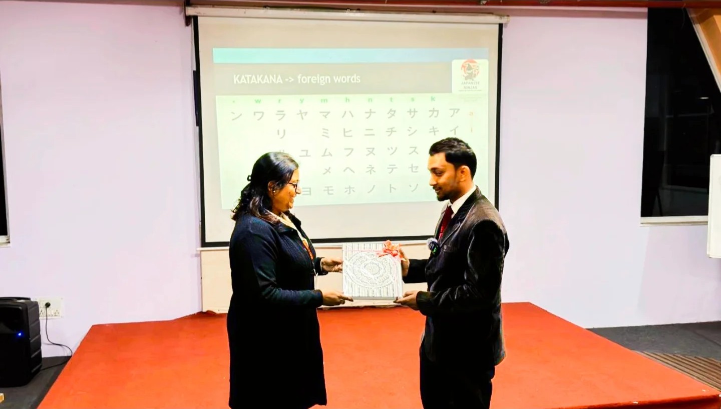 Certificate distribution ceremony at Japanese Ninjas